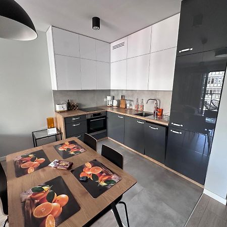 Апартаменты Orange House Варшава Экстерьер фото